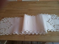 Bardzo długi bieżnik -ręczny haft richelieu