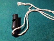 Niemiecki ebonitowy gwizdek służbowy podoficera Trillerpfeifen WW II