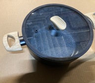 IKEA HUSKNUT Garnek z pokrywką, powłoka zapobiegająca przywieraniu 4.7 l