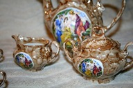 PIĘKNA ZASTAWA SERWIS HERBACIANO KAWOWY PORCELANA MASA PERŁOWA 15 ELEMENTÓW