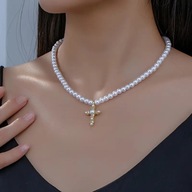 łańcuszek PERŁY próba platerowany krzyżyk krzyż mały klasyka kościół