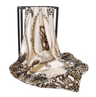 Piękna, stylowa apaszka, chusta,lamparci wzór