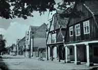 RAKONIEWICE - DOMY PODCIENIOWE W RYNKU - 1967r