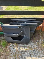 SKODA SUPERB 3 III 3V LIFT KOMBI tapicerka drzwi boczek