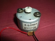 silniczek elektryczny M9T 6 Volt ~~ 30 mm x 25 mm