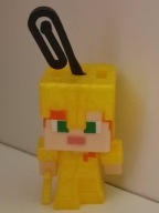 Figurka Kinder Joy Minecraft Funko Pop Alex złota zbroja VC317