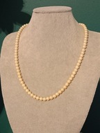 Delikatny naszyjnik ze sztucznych pereł