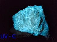 Kalcyt - Złote Kryształy - Mocna Fluorescencja i Fosforescencja | Polska