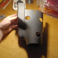 OBUDOWA OSŁONA KOLUMNY KIEROWNICZEJ PRZŁĄCZNIK STACYJKA FIAT 126P