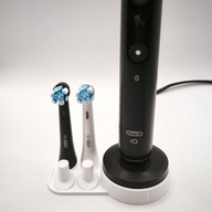 Oral-B iO podstawka na ładowarkę i 4 końcówki (4R)