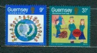 Anglia, Guernsey** Dziecięce rysunki Mi 320-21
