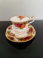 ROYAL ALBERT OLD COUNTRY ROSES TRIO