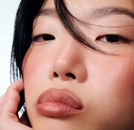 Rhod’e rewolucyjna konturówka peptide lip shape - LUNGE ( różowy beż )