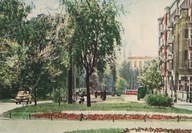 Pocztówka PRL Łódź ulica Uniwersytecka 28-232