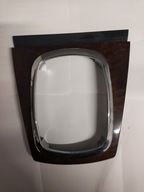 SKODA SUPERB I RAMKA OBUDOWA MIESZKA DRĄŻKA BIEGÓW DEKOR DREWNO 3U1863216A