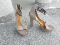 KACHOROVSKA ATELIER nr 38 beżowe eleganckie sandały na słupku skóra
