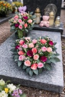 Zestaw komplet wiązanka bukiet na grób dziecka różowy róże dziewczynkA