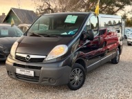 Opel Vivaro Swietny stan Hak L2H1 2.0 Diesel 114KM