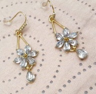 KOLCZYKI KWIATY KWIATAMI KWIATKI KWIATKAMI oplotki śnieżynki WISZĄCE DŁUGIE