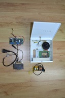 3 sztuki zasilaczy 12 V i 5 V