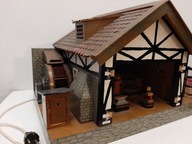 MODEL DOMEK DO MAKIETY kuźnia Z SILNIKIEM NIEMIECKI