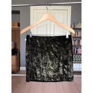 Stradivarius spódnica złoto mini welur 40 L