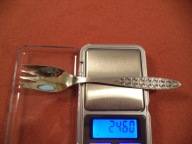 Srebrny widelczyk do cytryny najwyższej próby 916, 24.6 g