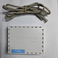 Router MikroTik hAP lite RB941-2nD + kabel