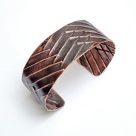 Bransoleta z miedzi typu vintage. Również jako opaska na ramię/przedramię.