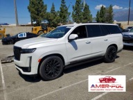 Cadillac Escalade 2023r., Sport Platinum, 6.2L, od ubezpieczalni 6.2 420KM
