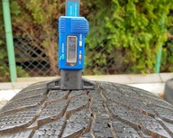 Bridgestone Blizzak LM-32s 225/50R17 1x8,6mm 16r