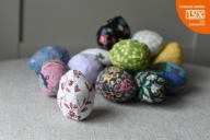 Fundacja KOT: Zabawka dla kota – pisanka z walerianą