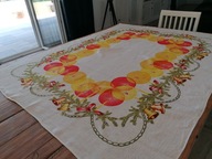 LNIANY ŚWIĄTECZNY OBRUS ŚWIECE 135 x 168 NR.1