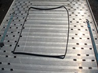 USZCZELKA SZYBY CZOLOWEJ MERCEDES VITO 639 ORGINAL