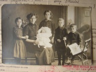 Kamienna Góra - Landeshut i/Schl. - przedwojenne zdjęcie, rodzinka , dzieci