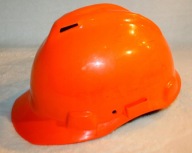 UNIWERSALNY KASK OCHRONNY BUDOWLANY ROBOCZY POMARAŃCZOWY PELTOR SOLIDNY !!!