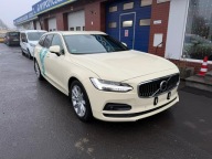 Volvo V90 Bogate wyposażenie Okleina- kolor czarn