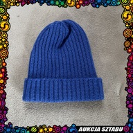 Czapka z wełny merino zrobiona na szydełku