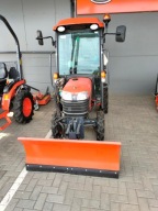 Kubota B1181 Manual 4x4,18 KM Ciągnik Komunalny z Kabiną i Pługiem ZIMA
