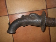 SMOK ŁADNA ŻELIWNA WYLEWKA POMPY