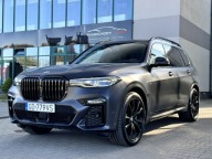 BMW X7 M50d. Dark Shadow. Noktowizor. Hak. FV 23%.