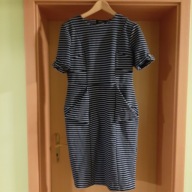 Sukienka damska 42 Daisy Collections ołówkowa