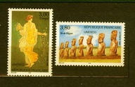 FRANCJA, UNESCO** Sztuka : Fresk Włochy i monumenty Chile Mi 49-50