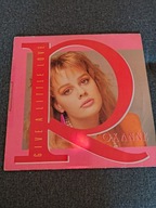 Roxanne - Give A Little Love (12", Maxi) Italo-disco