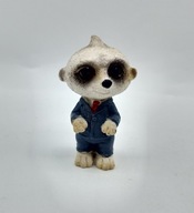 świetna figurka, James, Surykatka w garniturze ;)