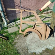 Fiat 126p Bok tył lewy wewnętrzny nadkola poszycie BAMBINO