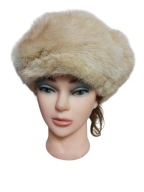 CZAPKA futrzana z naturalnych norek biszkoptowych 54-55