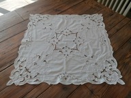 BAWEŁNIANY OBRUSIK SERWETA HAFT RICHELIEU KWIATY 80 x 82 Nr.5