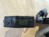 AUDI A3 8V ZAMKI MASKI PRAWY LEWY ORYGINAŁ 8V0823509