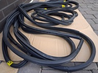 Toyota Sienna 2.5 2021 XL40 uszczelka karoseryjna drzwi prawa tylna idealna